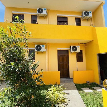 Solomon Beach Hotel Marawila Kültér fotó
