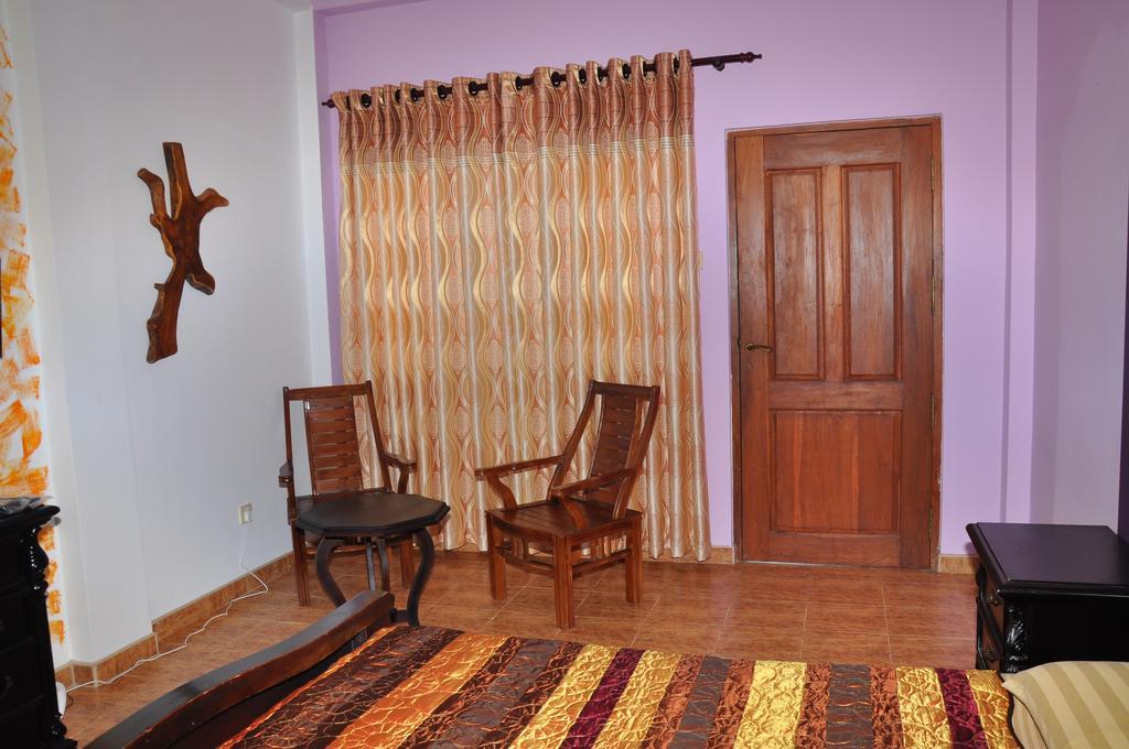 Solomon Beach Hotel Marawila Szoba fotó